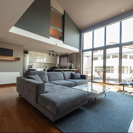 Apartamento Minimal Brand New Loft Next To Subway Atenas Exterior foto